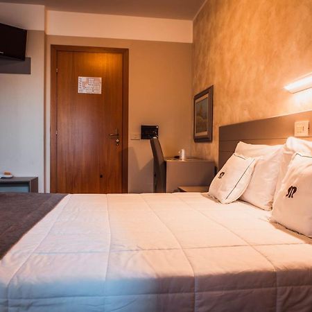 Sant'Antonio  Hotel Ai Cjastinars מראה חיצוני תמונה
